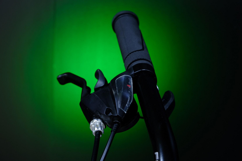 FOLTAS 27,5 - 17р Матовый Чёрный/Зелёный